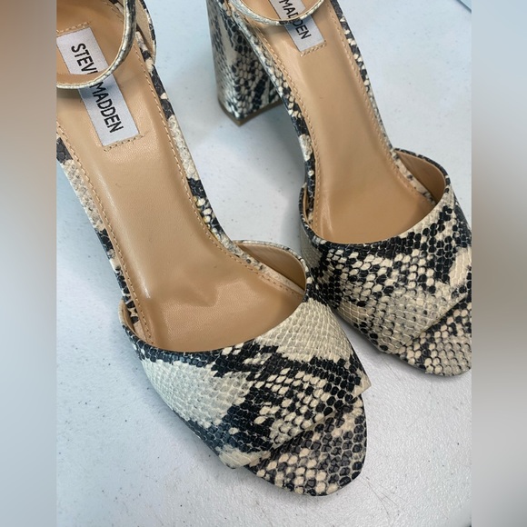 Steve Madden Minra Snake Skin Heels sandals - Picture 8 of 16